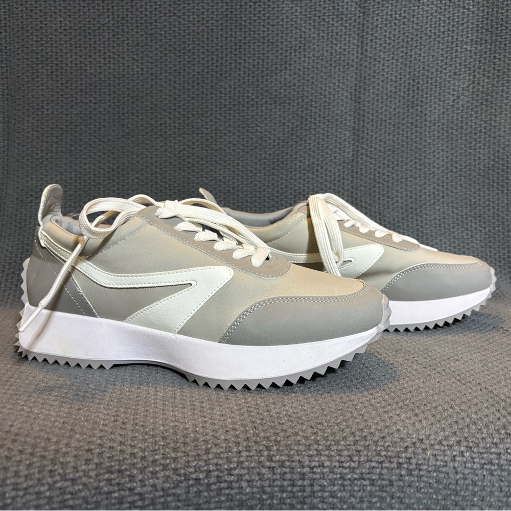 Stylish Gray and White Women's Sneakers